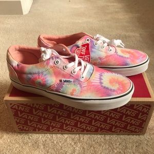 Vans Doheny Tie Dye Women’s Shoes 8 NWT